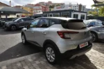 Renault Captur 1.5 dCi Exclusive EDC Usado Semi-Novo - Image 2