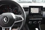 Renault Captur 1.5 dCi Exclusive EDC Usado Semi-Novo - Image 9