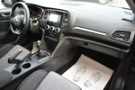 Renault Mégane 1.5 Blue dCi Limited Usado Semi-Novo - Image 18