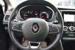 Renault Mégane 1.5 Blue dCi Limited Usado Semi-Novo - Image 6