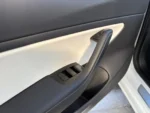 Tesla Model 3 Performance Dual Motor AWD Usado Semi-Novo - Image 10