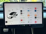 Tesla Model 3 Performance Dual Motor AWD Usado Semi-Novo - Image 13