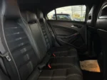 Mercedes Class A180 d Urban Usado Semi-Novo - Image 26